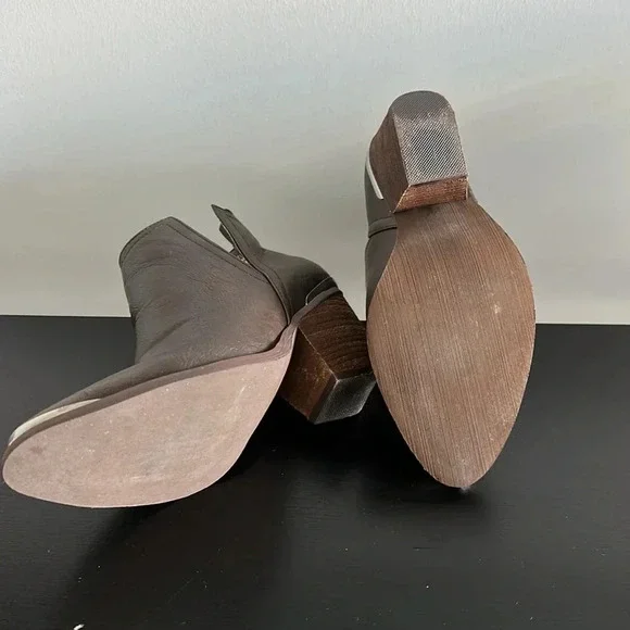 Not Rated Brown Cowgirl Booties - Picture 7 of 7